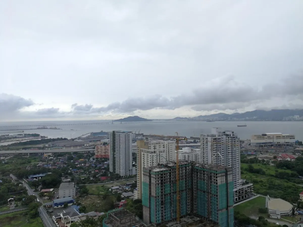 Woodsbury Suite Butterworth 0*,  Malaysia