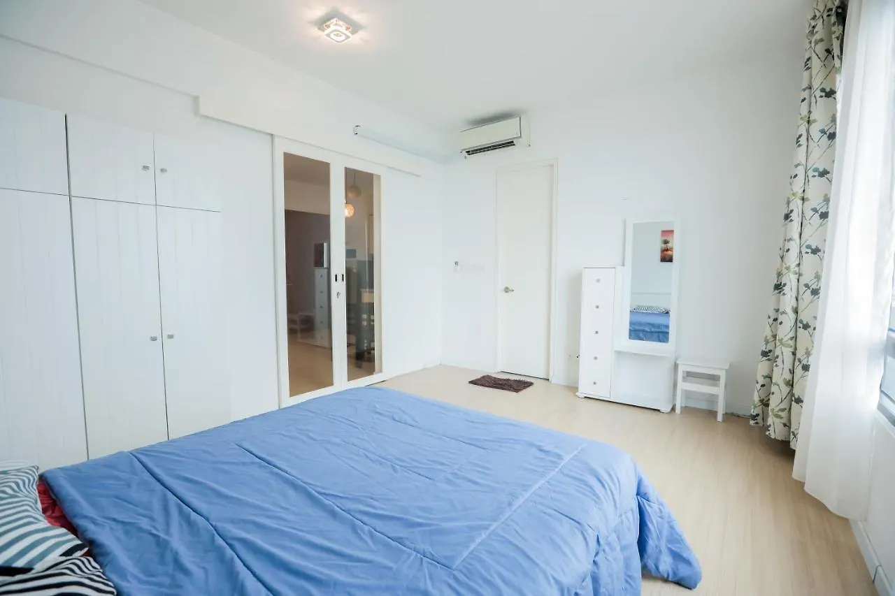 Woodsbury Suite Butterworth