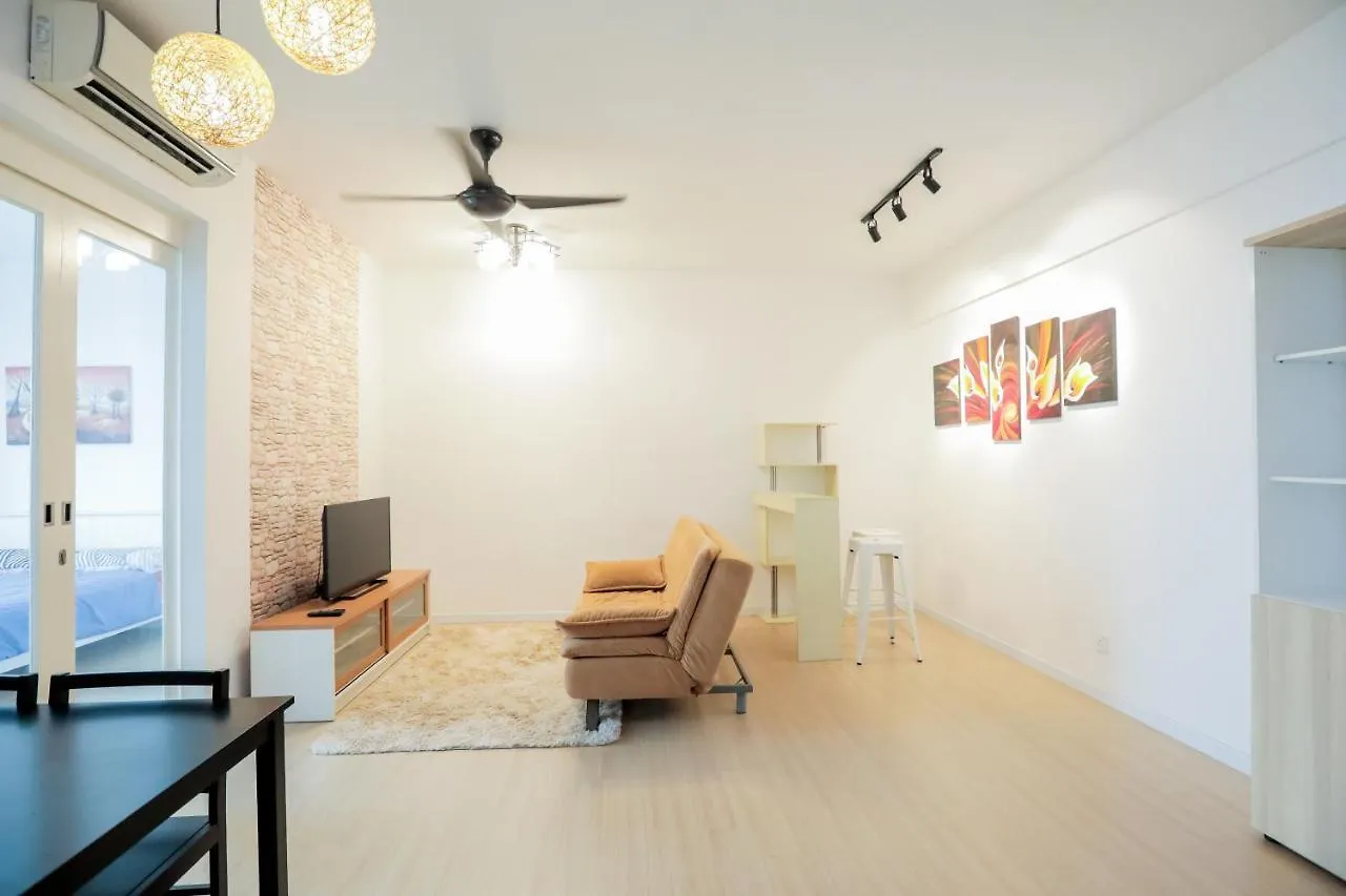Woodsbury Suite Butterworth 0*,  Malaysia